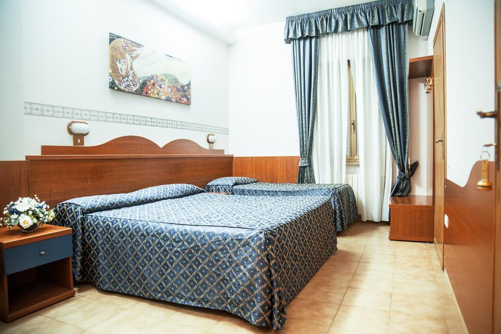 Camp'S Hotel Colonna Zewnętrze zdjęcie
